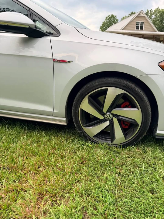 2020 Volkswagen GTI Mk7 - Image 8 of 14