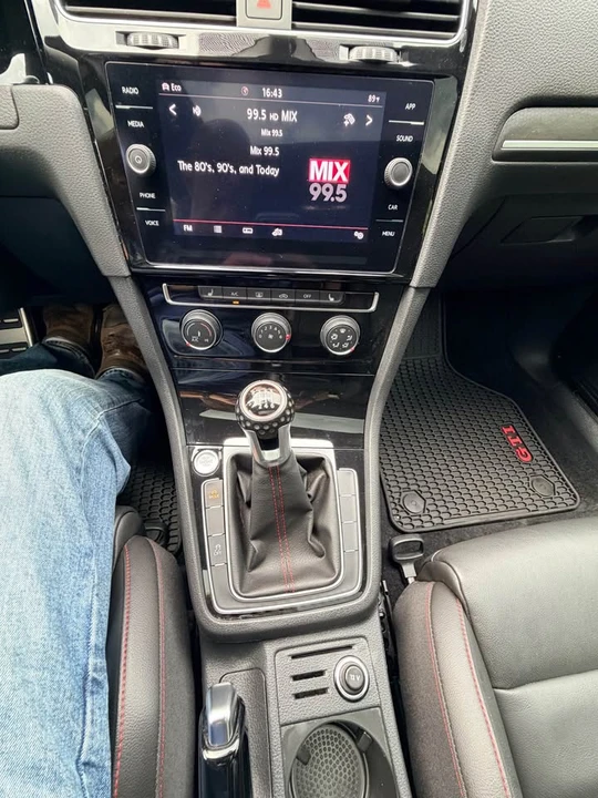 2020 Volkswagen GTI Mk7 - Image 9 of 14