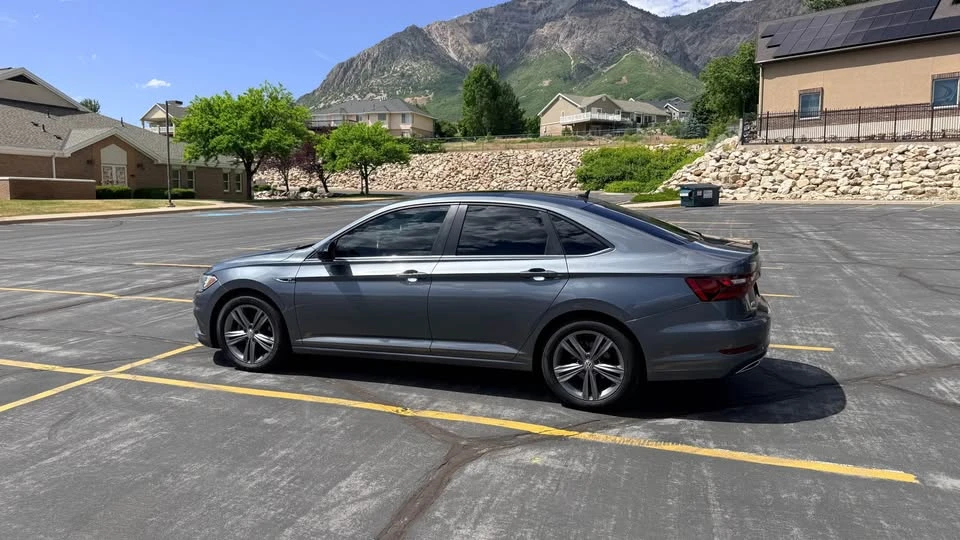 2020 Volkswagen A7 Jetta - Image 3 of 10