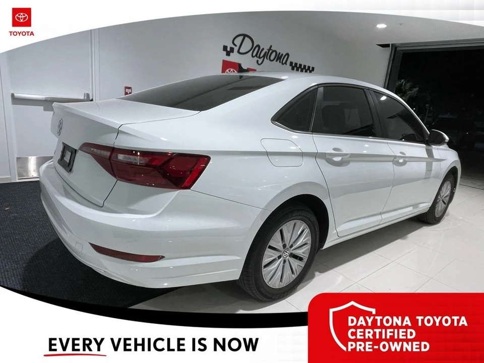 2020 Volkswagen A7 Jetta - Image 5 of 10