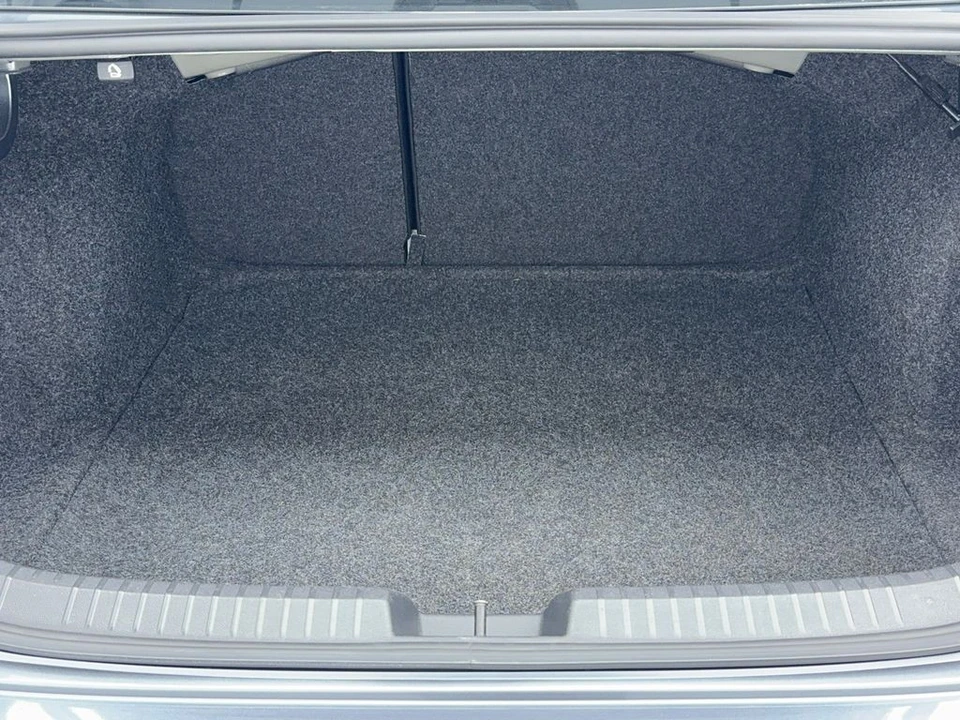 2020 Volkswagen A7 Jetta - Image 12 of 21