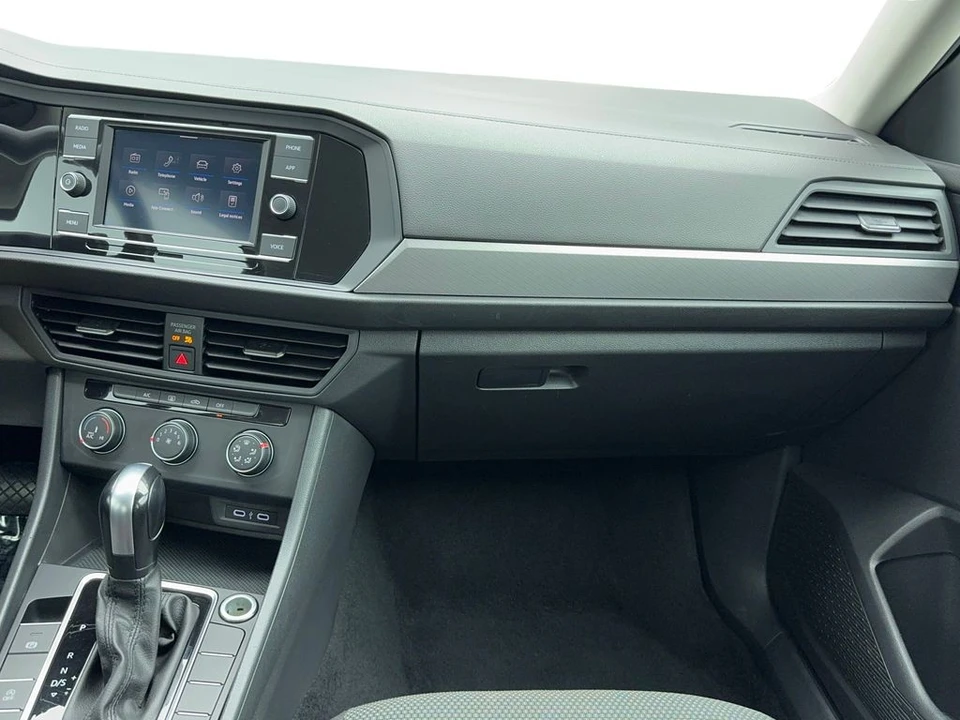 2020 Volkswagen A7 Jetta - Image 19 of 21