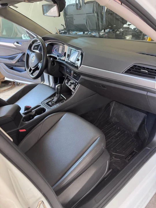 2020 Volkswagen A7 Jetta - Image 8 of 11