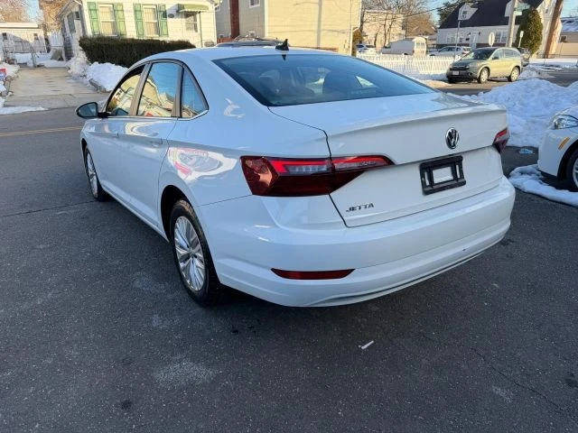 2020 Volkswagen A7 Jetta - Image 8 of 13