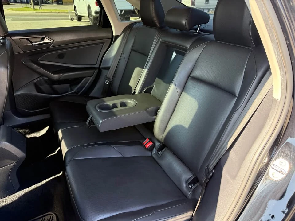 2020 Volkswagen A7 Jetta - Image 12 of 17