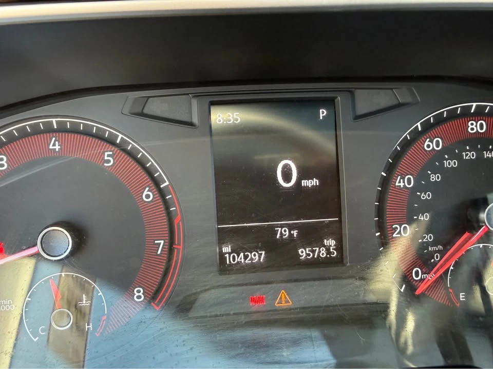 2020 Volkswagen A7 Jetta - Image 2 of 17