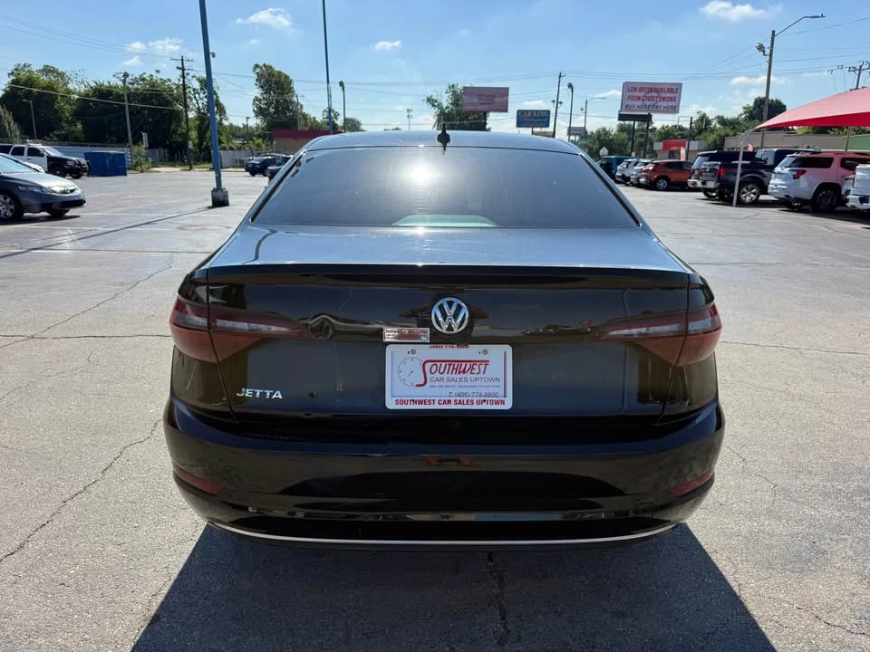 2020 Volkswagen A7 Jetta - Image 8 of 17