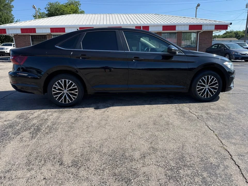 2020 Volkswagen A7 Jetta - Image 10 of 17