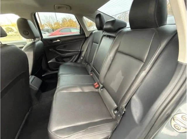 2020 Volkswagen A7 Jetta - Image 8 of 9