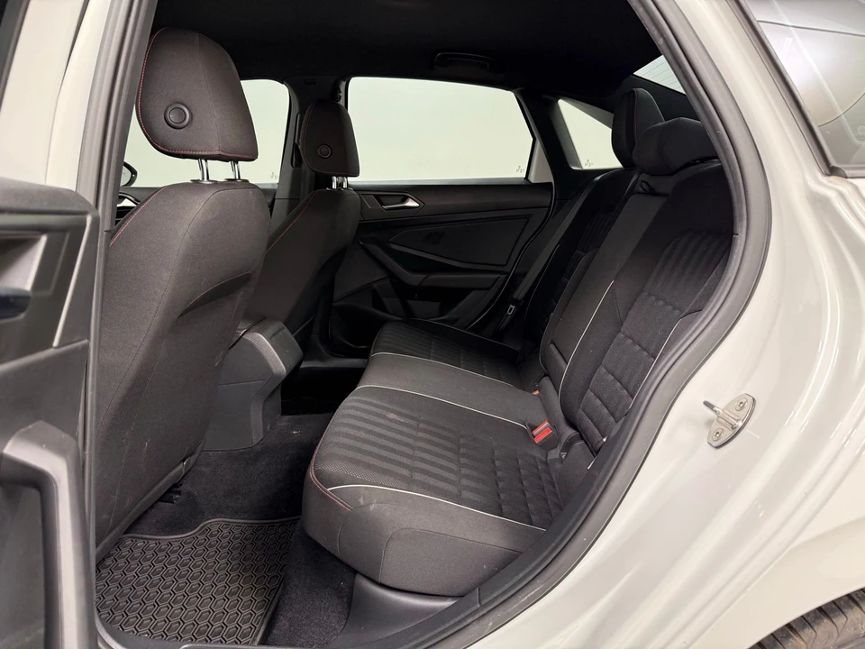 2020 Volkswagen A7 Jetta - Image 15 of 21