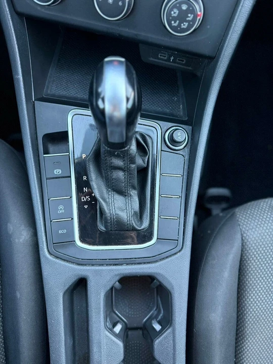 2020 Volkswagen A7 Jetta - Image 16 of 21