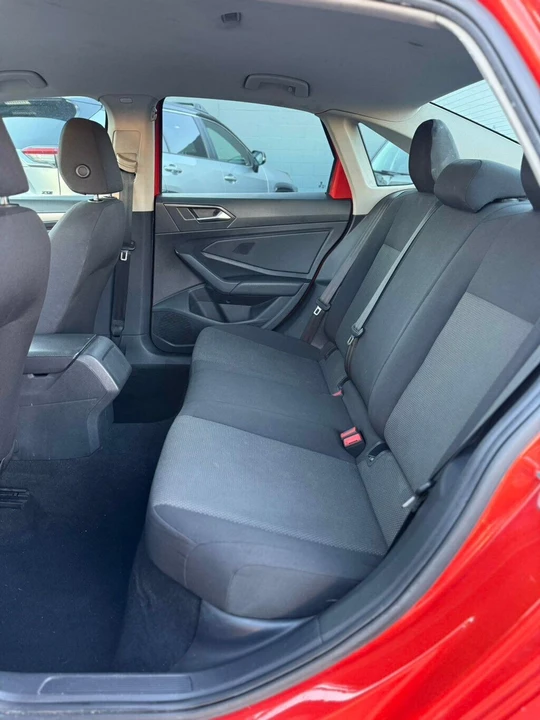 2020 Volkswagen A7 Jetta - Image 8 of 21