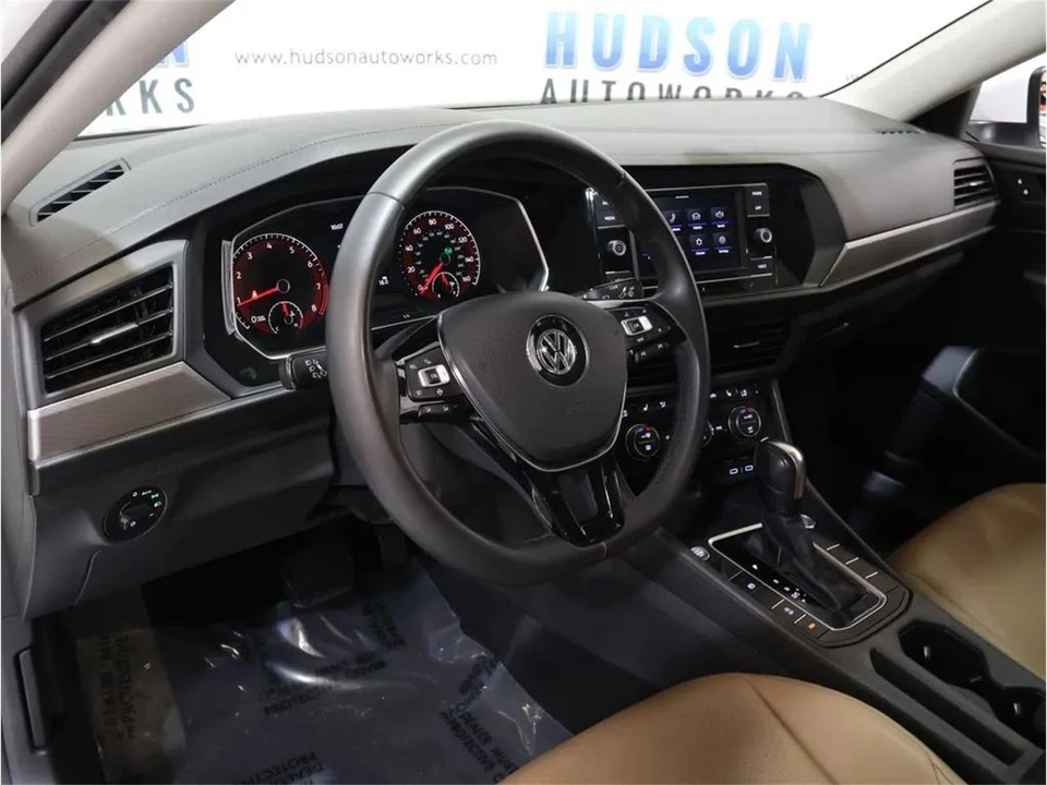 2020 Volkswagen A7 Jetta - Image 12 of 31