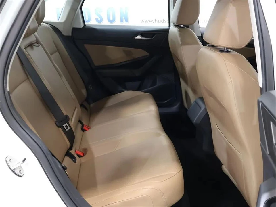 2020 Volkswagen A7 Jetta - Image 28 of 31