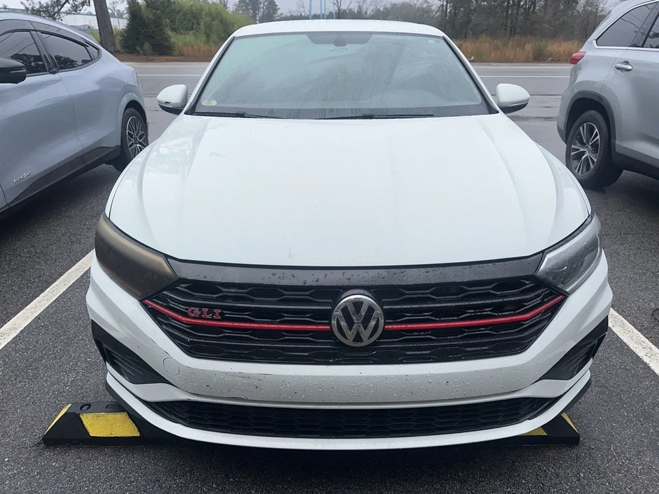 2020 Volkswagen A7 Jetta - Image 2 of 10