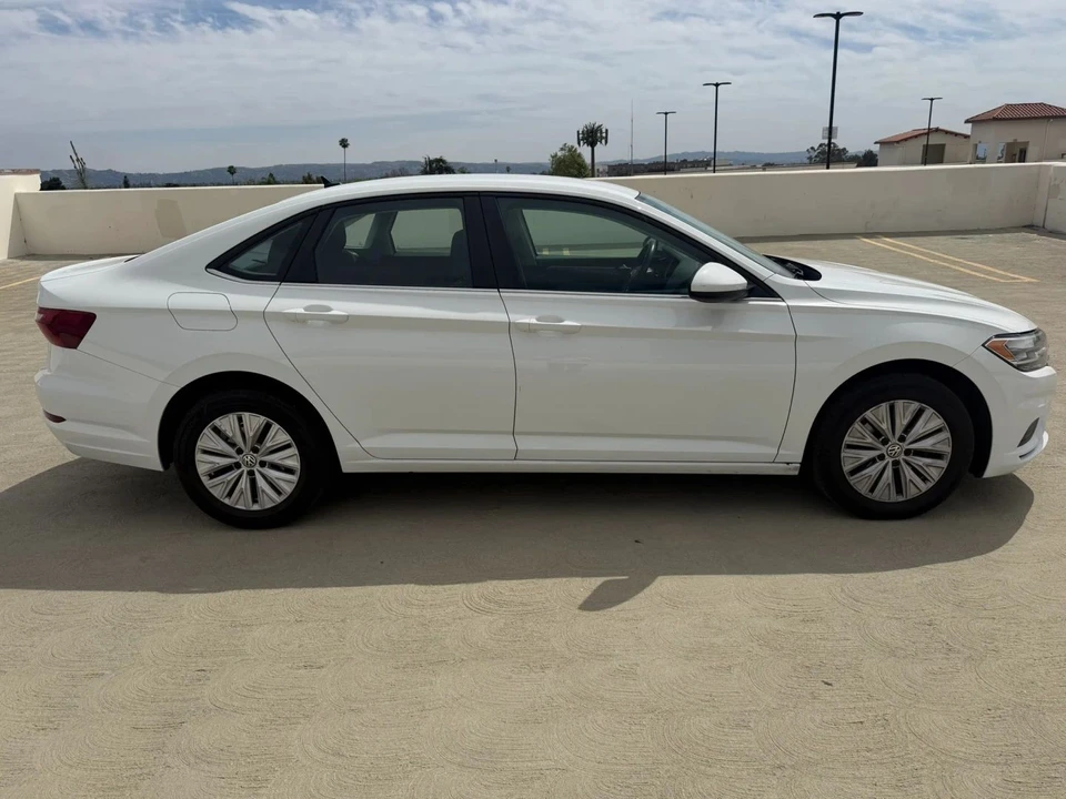 2020 Volkswagen A7 Jetta - Image 6 of 20