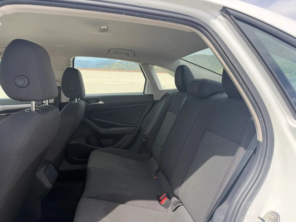 2020 Volkswagen A7 Jetta - Image 11 of 20