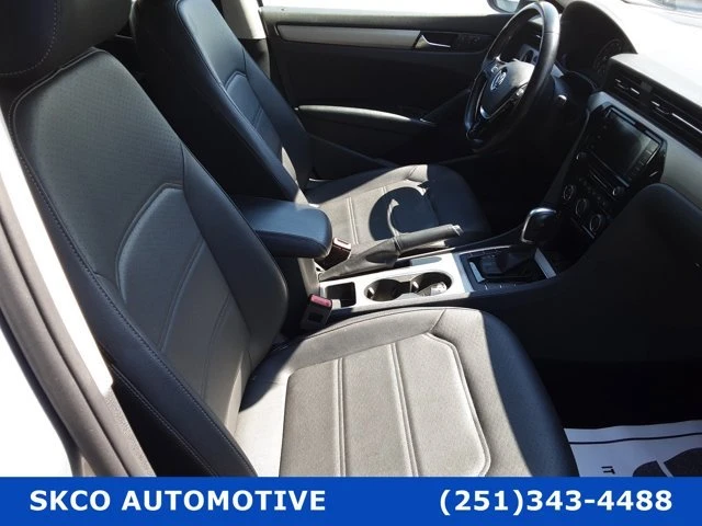 2020 Volkswagen Passat - Image 13 of 20