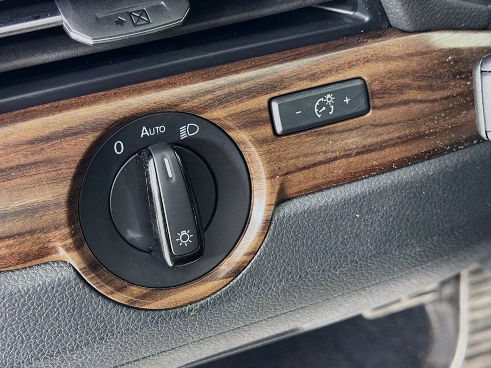 2020 Volkswagen Passat - Image 10 of 12