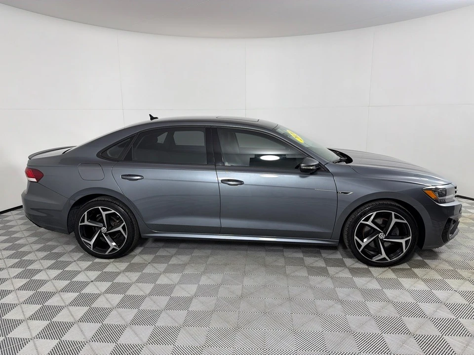 2020 Volkswagen Passat - Image 4 of 12