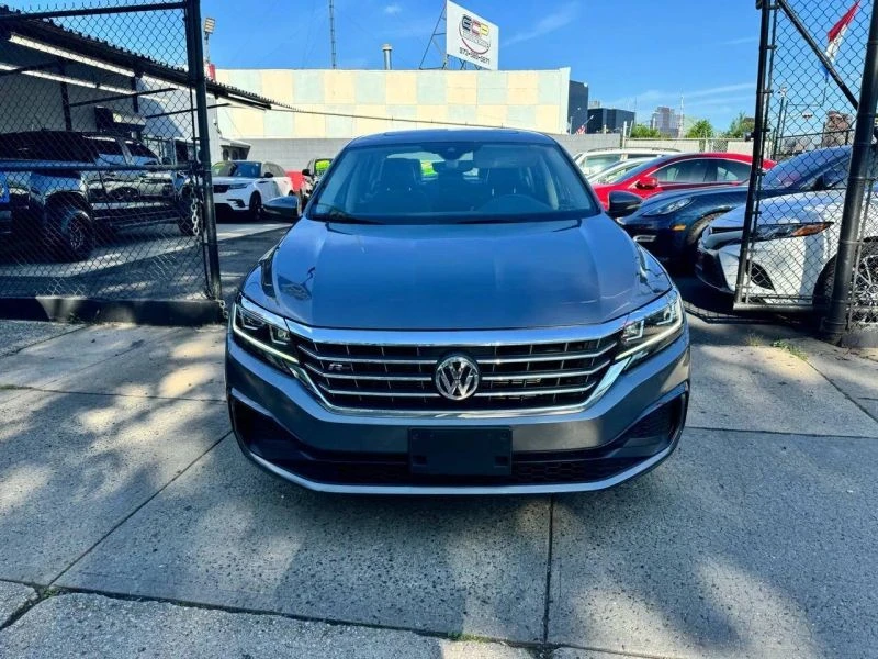 2020 Volkswagen Passat - Image 3 of 10