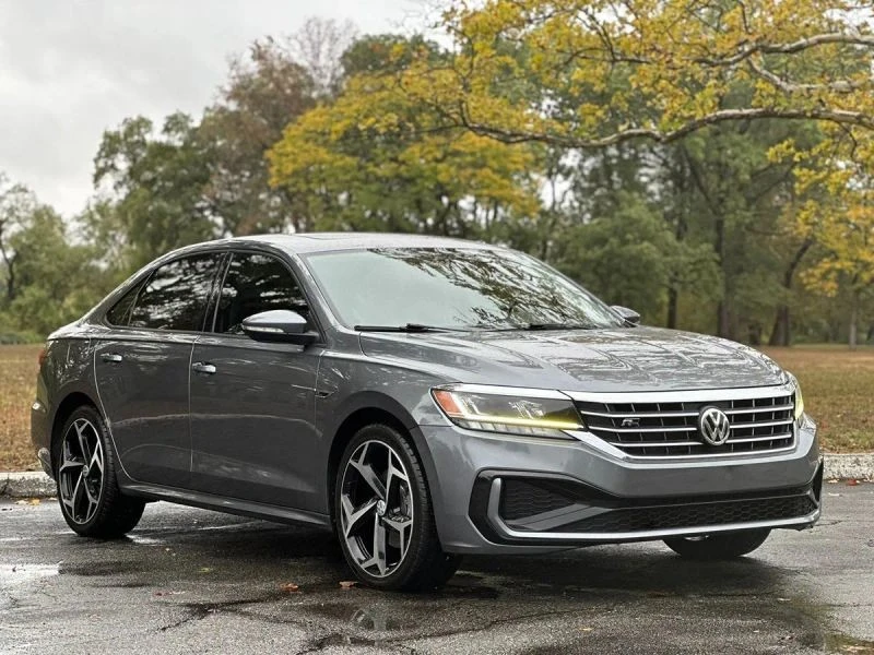 2020 Volkswagen Passat - Image 3 of 12