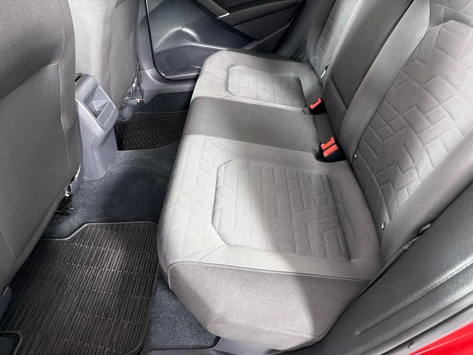 2020 Volkswagen Passat - Image 19 of 21