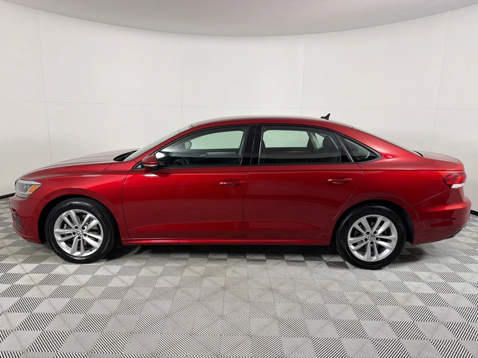 2020 Volkswagen Passat - Image 8 of 12