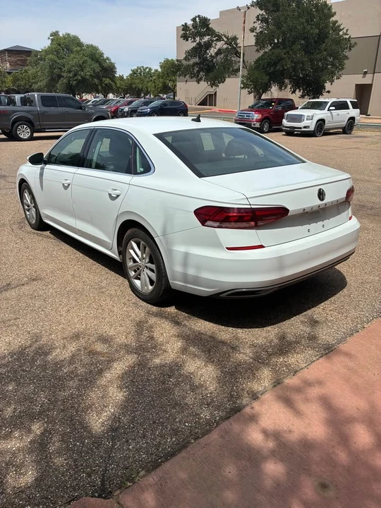 2020 Volkswagen Passat - Image 6 of 15