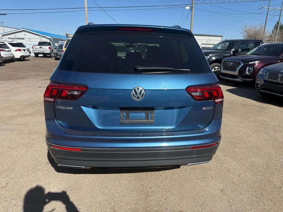 2020 Volkswagen Tiguan - Image 2 of 11