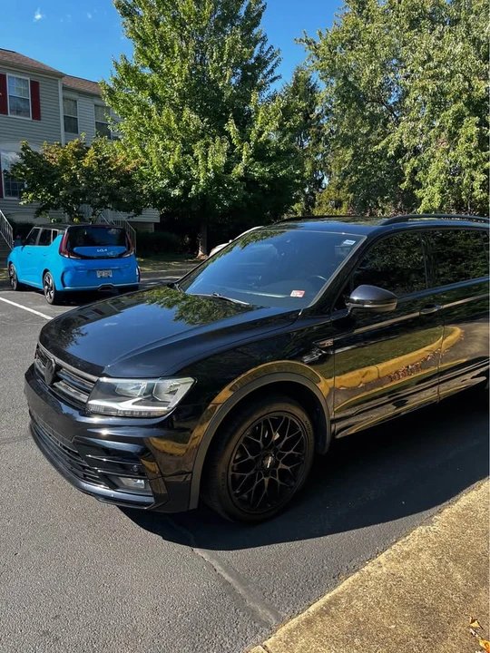 2020 Volkswagen Tiguan - Image 3 of 17