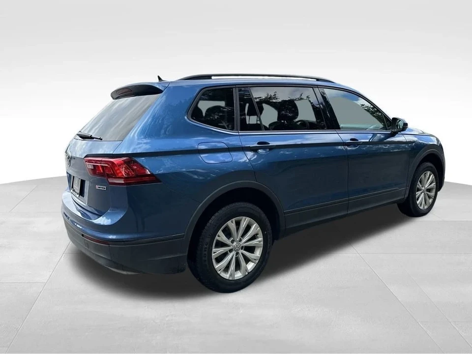 2020 Volkswagen Tiguan - Image 8 of 12