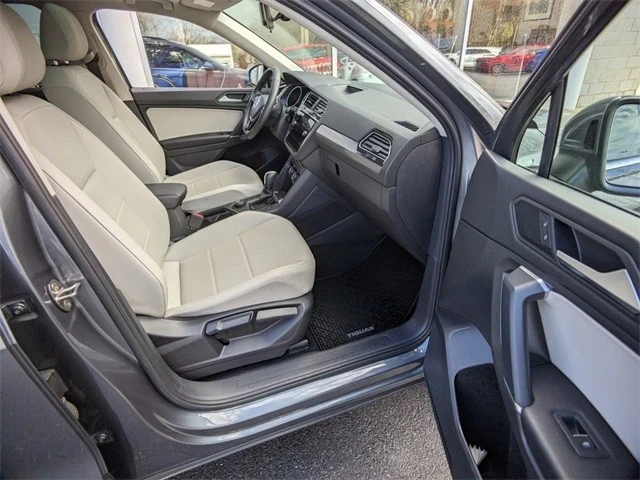 2020 Volkswagen Tiguan - Image 11 of 21
