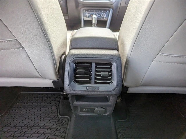 2020 Volkswagen Tiguan - Image 14 of 21