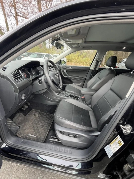 2020 Volkswagen Tiguan - Image 9 of 12