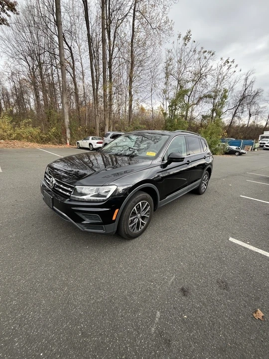 2020 Volkswagen Tiguan - Image 2 of 12