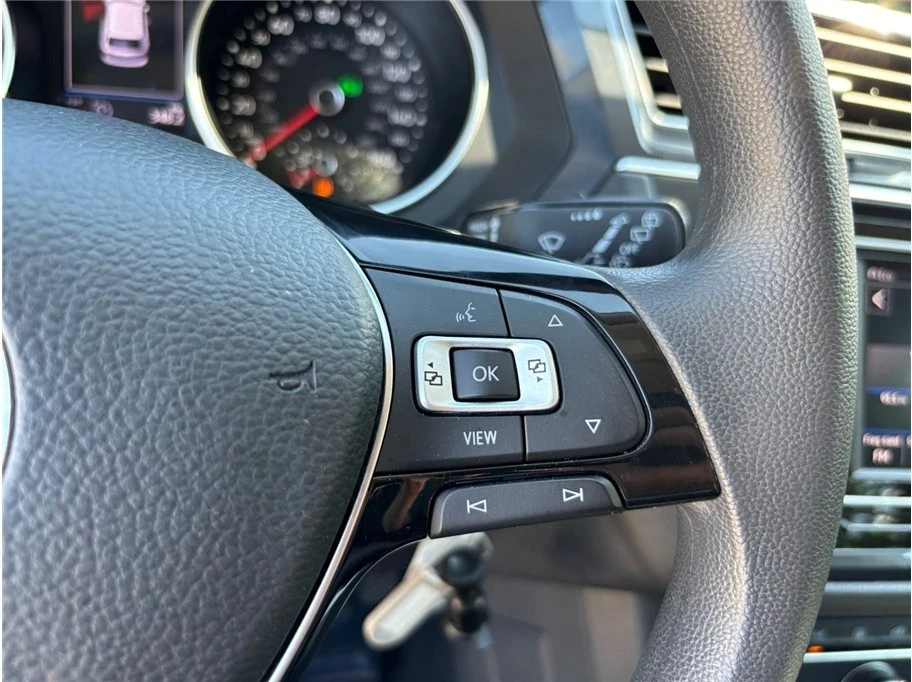 2020 Volkswagen Tiguan - Image 20 of 21