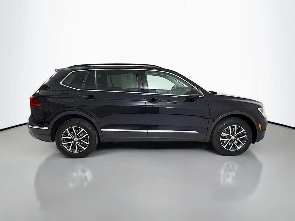 2020 Volkswagen Tiguan - Image 8 of 12