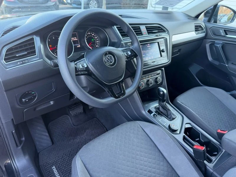 2020 Volkswagen Tiguan - Image 8 of 12