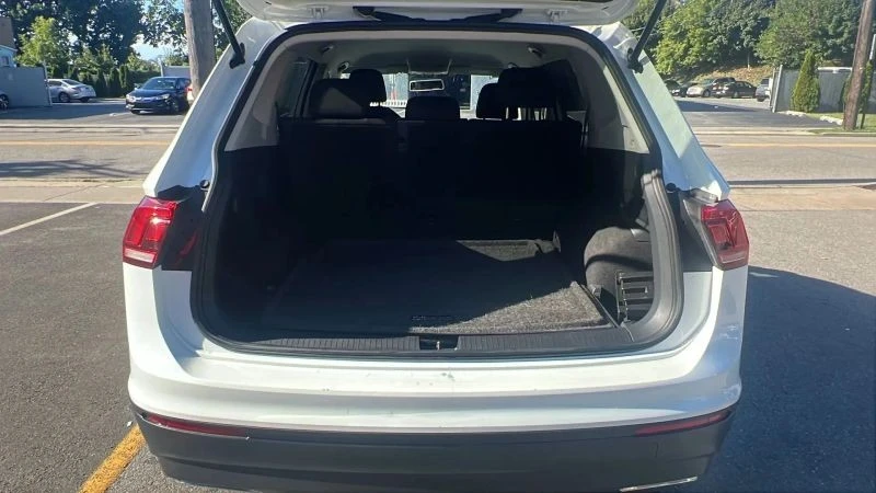 2020 Volkswagen Tiguan - Image 9 of 12