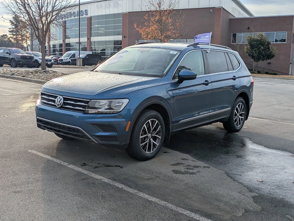 2020 Volkswagen Tiguan - Image 8 of 12