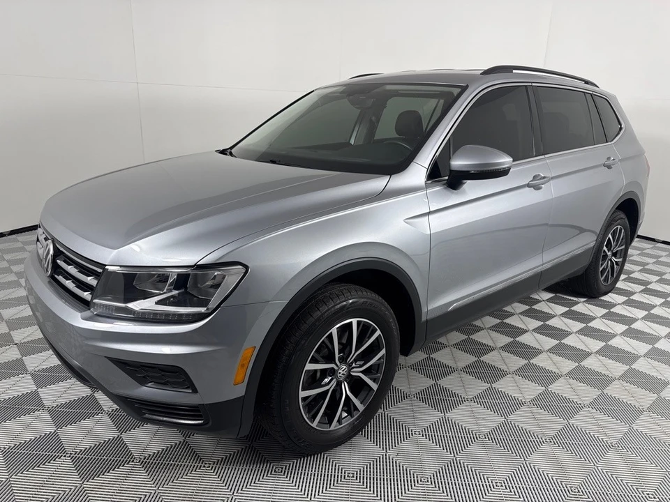 2020 Volkswagen Tiguan - Image 10 of 12