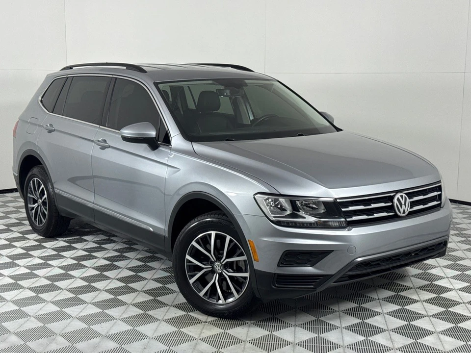 2020 Volkswagen Tiguan - Image 2 of 12