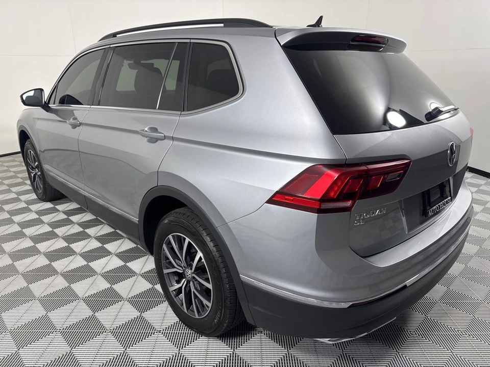 2020 Volkswagen Tiguan - Image 8 of 12