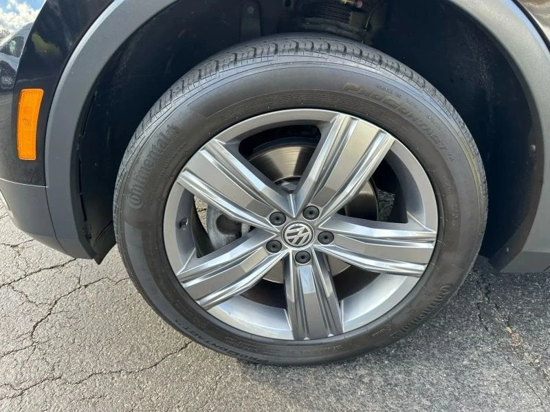 2020 Volkswagen Tiguan - Image 9 of 12