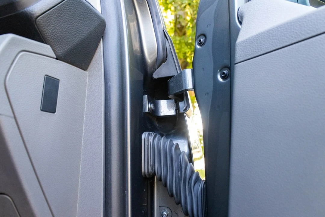 2020 Volkswagen EuroVan - Image 22 of 30