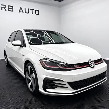 2020 Volkswagen Golf GTI SE