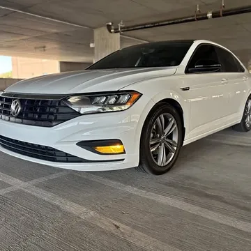 2020 Volkswagen Jetta R-Line