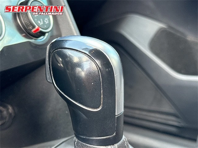 2020 Volkswagen Tiguan - Image 10 of 16