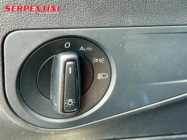2020 Volkswagen Tiguan - Image 5 of 16